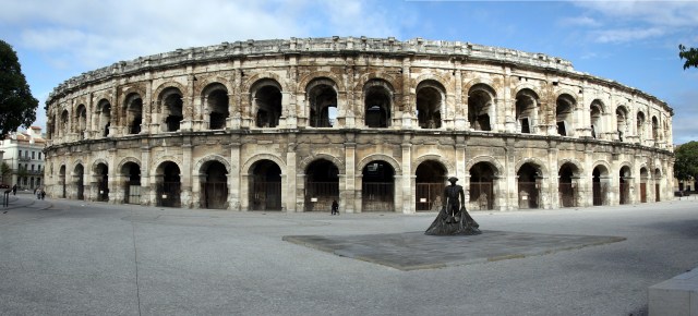 Nimes_Amphitheatre