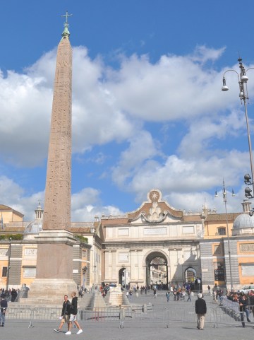 De Porta Flaminia en de koepel van de Santa Maria del Popolo