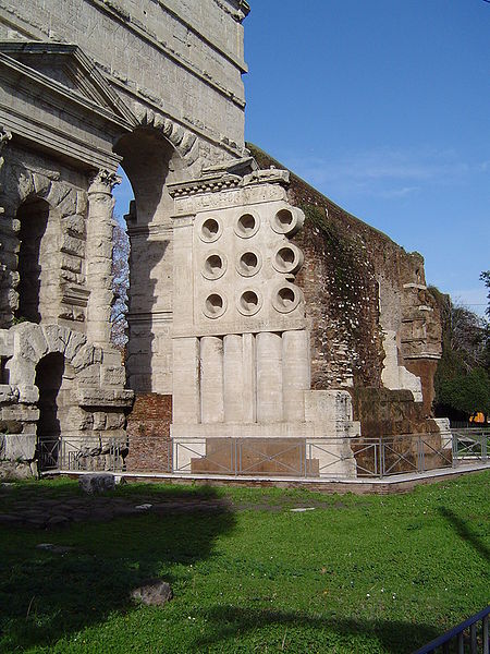 Porta-Maggiore