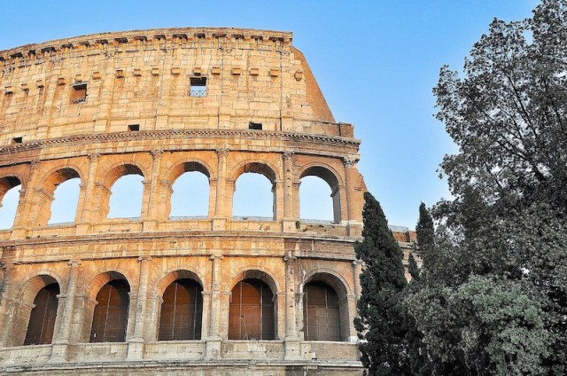 Colosseum-copyright-Orpheus kijkt om