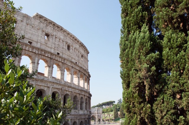 Colosseum-copyrigh W. van Dijk